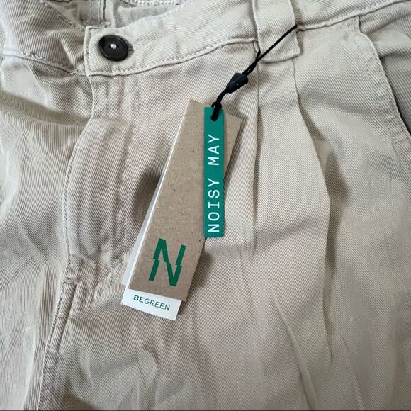 Noisy May Chino Fold-Up Ankle Pants - XL - Picture 4 of 6